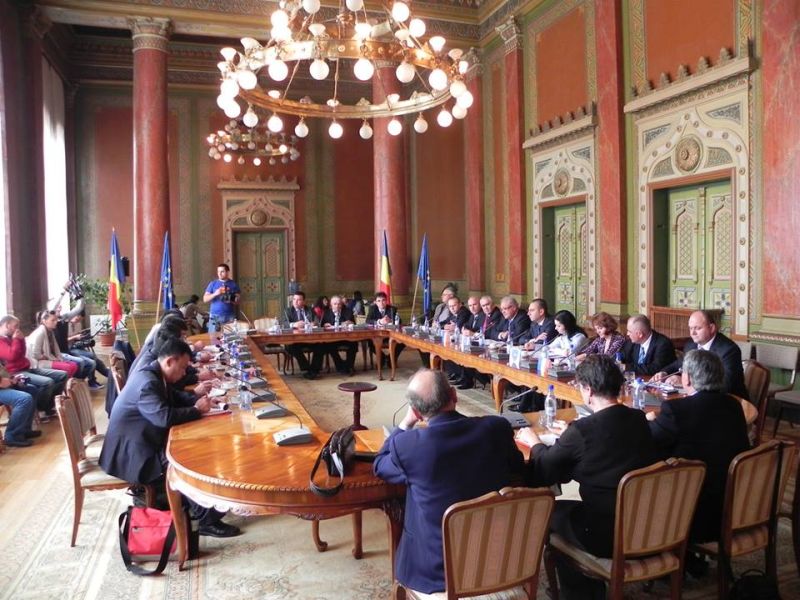 Investitorii chinezi caută oportunităţi de investiţii la Gorj