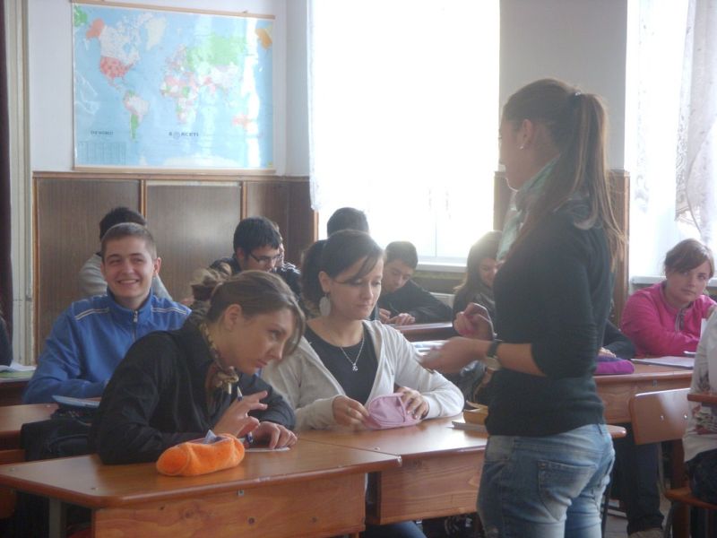 Perioada de depunere a candidaturilor pentru consiliile şcolare, la final