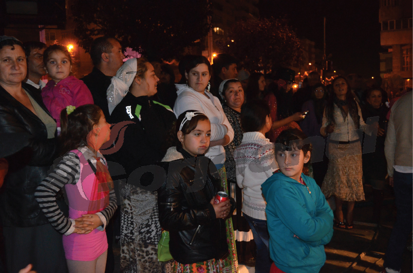 50 de rromi din Gorj, examinaţi în urma cursurilor de formare profesională