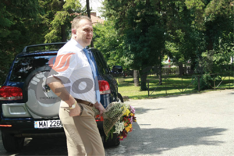 De felul lui, un politician prietenos – Andrei este legat ombilical de PDL, apropiat de PSD şi tentat de Mişcarea Populară