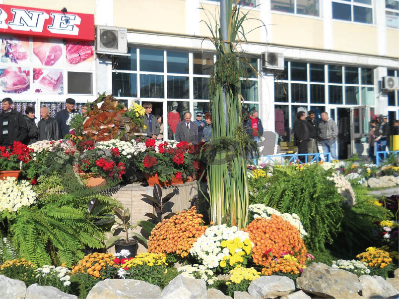 Autorităţile din Târgu-Jiu au sărbătorit cu mare fast Ziua Recoltei