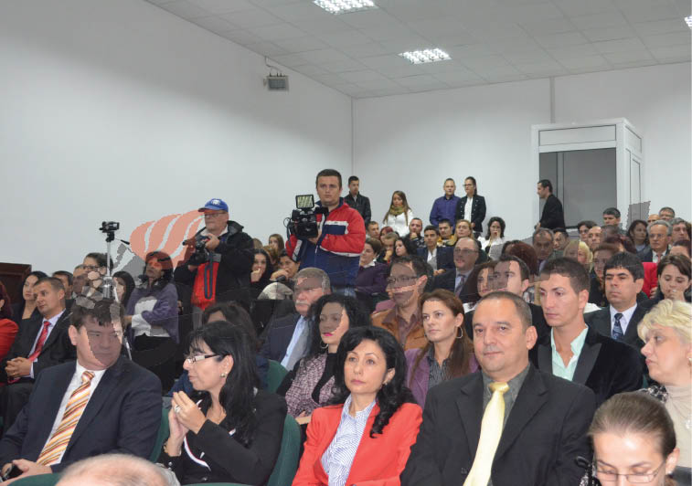 UCB Târgu-Jiu a dat startul anului universitar 2013-2014