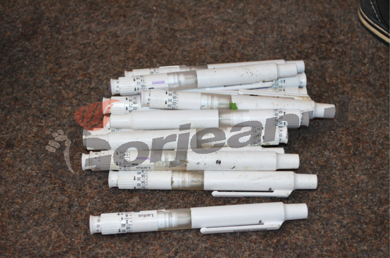 Doze de insulină, aruncate lângă ştrandul din incinta stadionului municipal