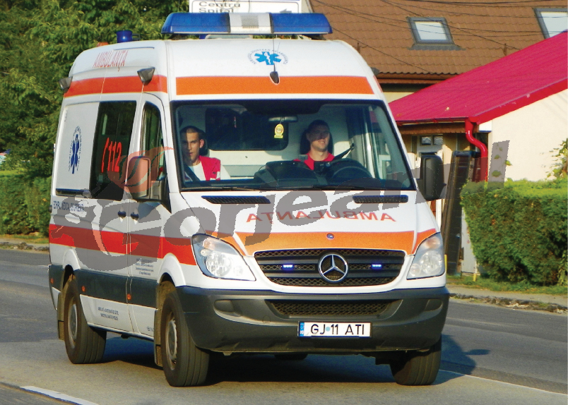 Accident cu trei victime, provocat de un şofer băut