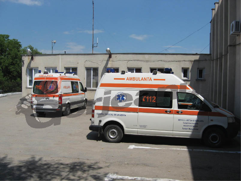 Ambulanţa Târgu-Jiu, cu patru salvări noi