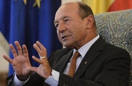 Vodă Băse se opinteşte de vreo 9 ani să denigreze acţiunile Parlamentului