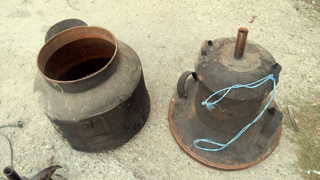 Cercetat pentru furtul unui cazan de ţuică