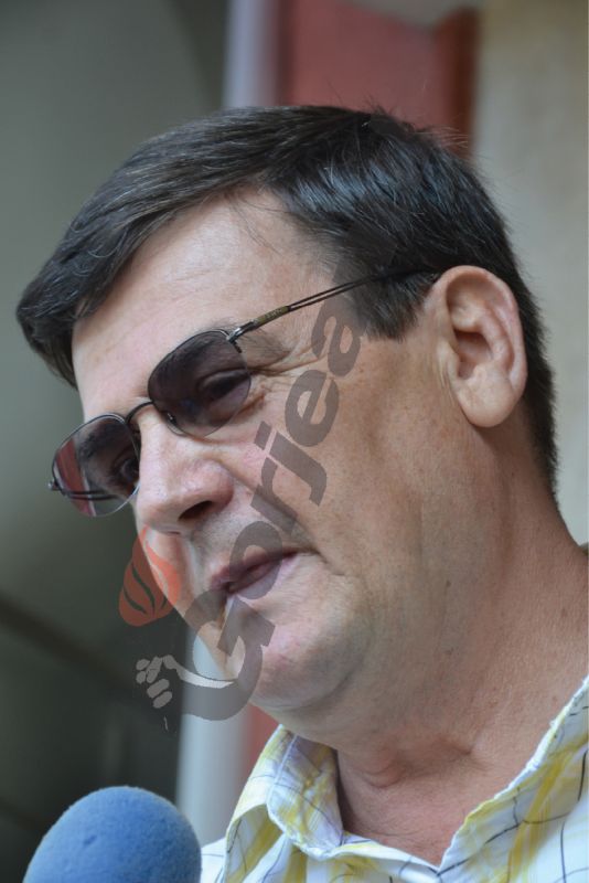 DNA, grăbită ca fata mare pentru Condescu