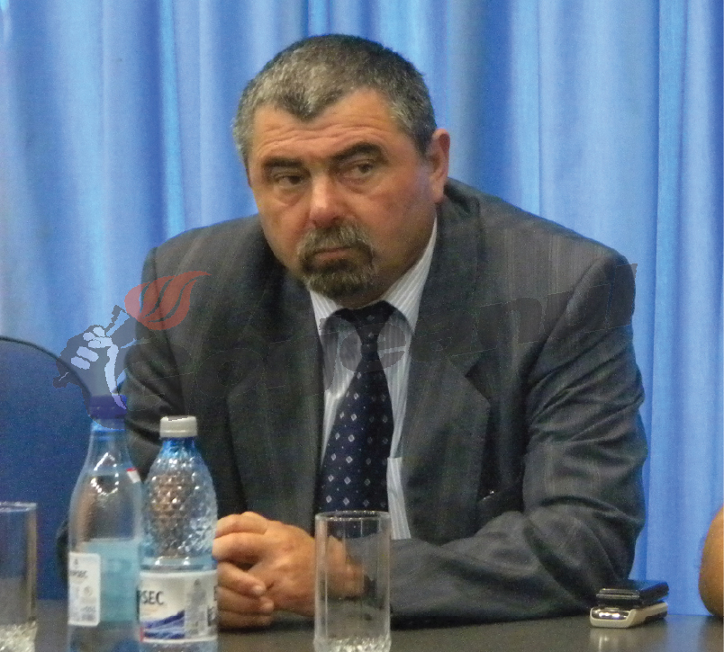 Miza dezertării de la PC a naşului Chirilă: Funcţia de director la INSEMEX Petroşani