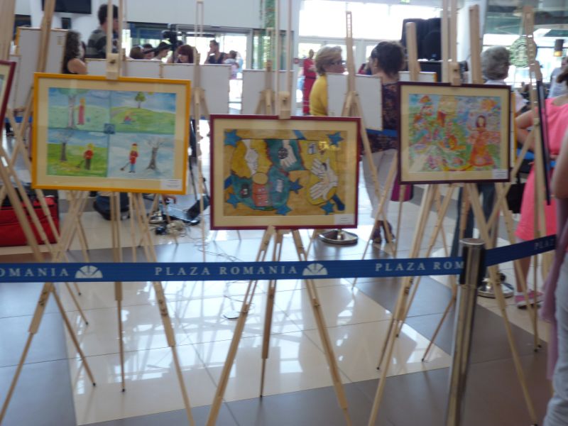 Elevă din Târgu-Jiu, finalistă în concursul de desene „Ziua Europei”