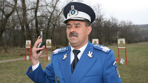 Colonelul Popescu, pus şase luni în scaunul lăsat liber de Vîţă