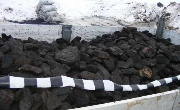 Peste 24 de tone de cărbune, confiscate de poliţiştii din Rovinari
