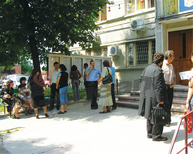 Sute de dascăli gorjeni vor să fie metodişti