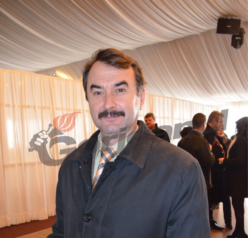 Troc politic la Licurici! – Pedeliştii schimbă vicele, dacă PSD-ul schimbă directorul de şcoală