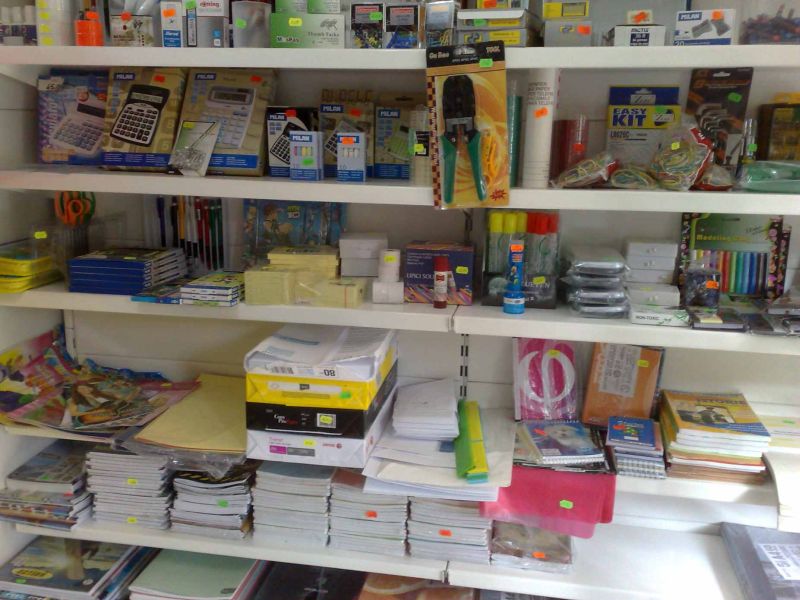 Părinţii preşcolarilor scot din buzunare în jur de 200 lei pentru rechizite