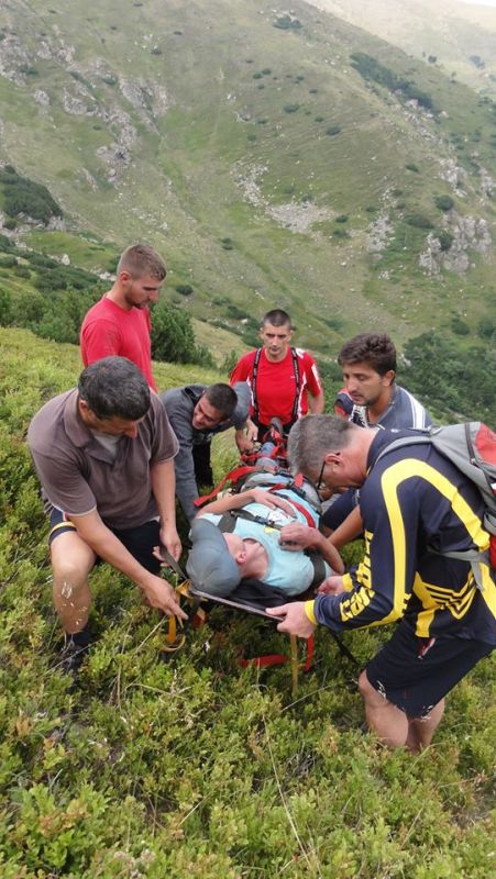 Săptămână încărcată pentru salvamontiştii gorjeni