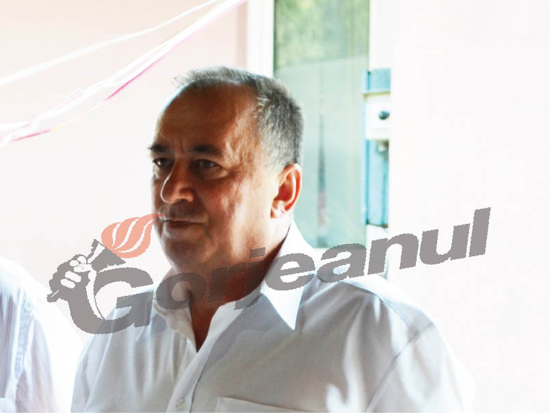 Creţan şi Pătru au scăpat de beci