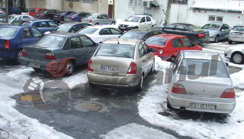 CONSTATĂRI – Spiritul civic prinde contur în parcările din Tg-Jiu