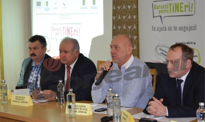 Autorităţile gorjene sprijină “Garanţii pentru TINEri!”