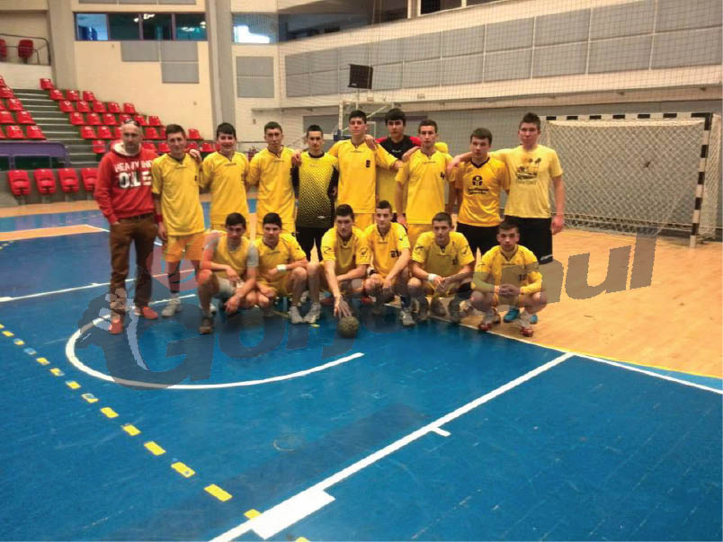 Handbal, C.N. – juniori I (m) – C.S. Novaci, calificată la primul “semifinal”