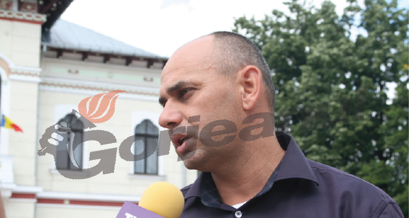 Râmescu și cu Bucurescu, din arestul IPJ în arest la domiciliu