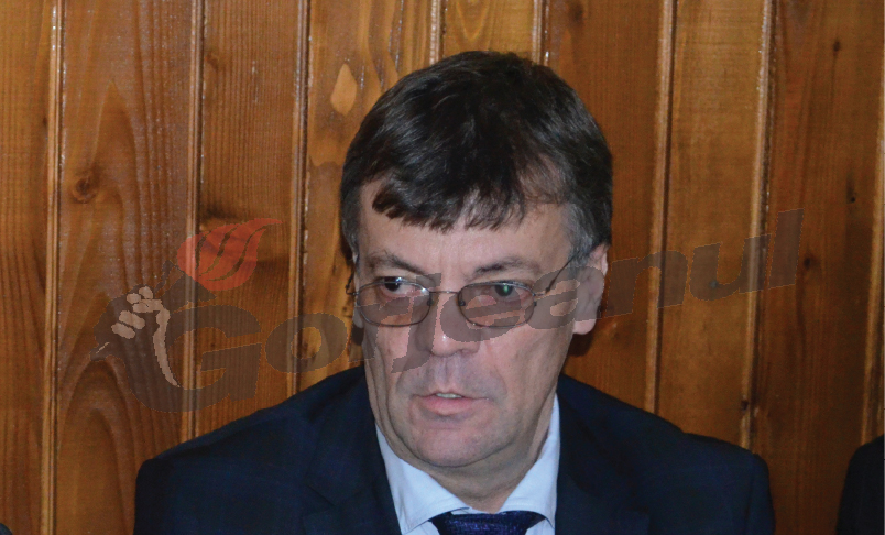 Traseistul Barbu s-a făcut frate şi cu Dian Popescu pentru a trece puntea