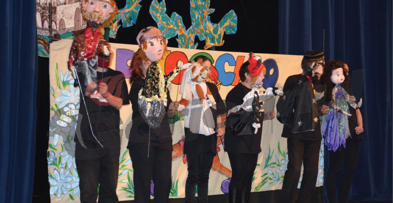 Spectacol în premieră pentru micii târgujieni