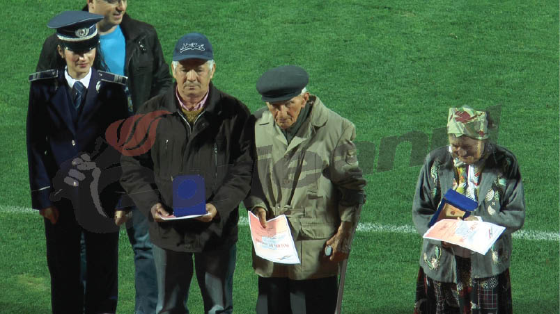 Şoferii longevivi din Gorj, premiaţi de IPJ Gorj