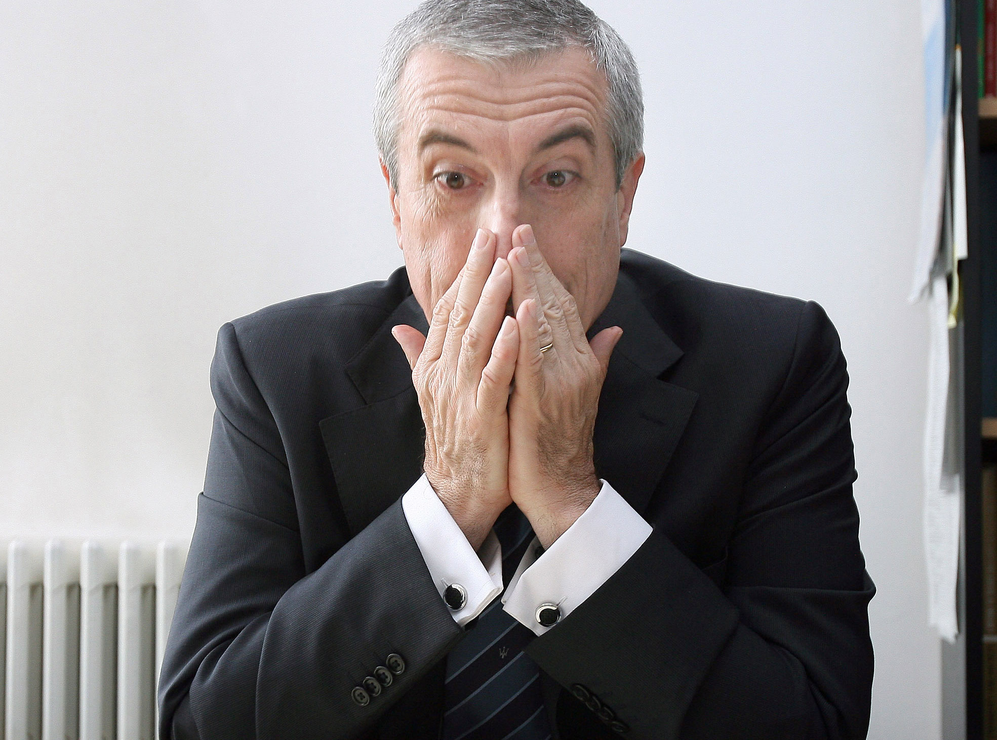 UPDATE SENAT : Călin Popescu TĂRICEANU este noul preşedinte al Senatului