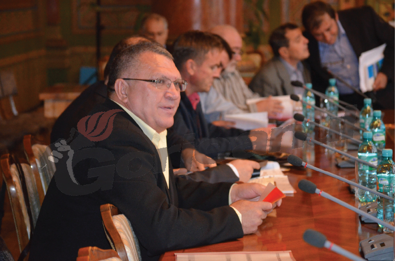 Crețan, câștigător din nou în fața lui Rușeț și Pecingină