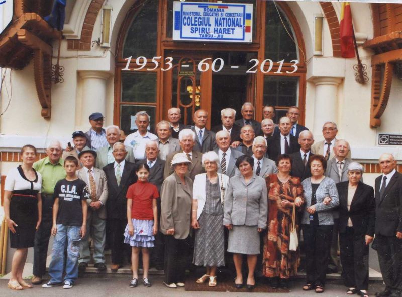 Omagiu celor decedaţi