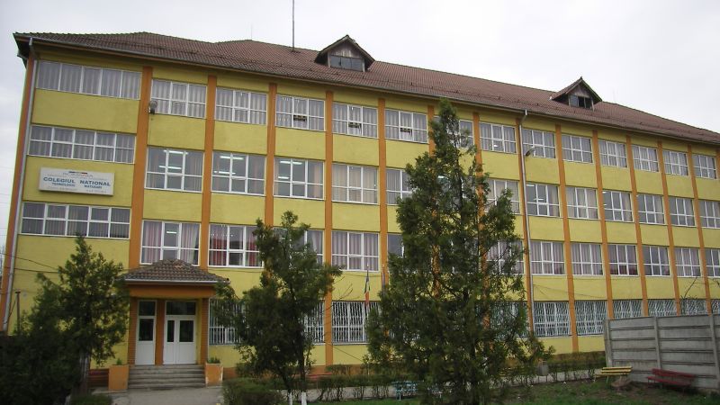 Experiment fizic la Colegiul Tehnic din Mătăsari, efectuat de către Universitatea din Craiova