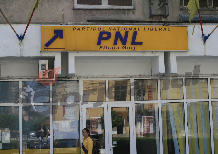 Gura târgului – Partidul Liberal Reformator Gorj depăşeşte ca număr de membri PNL Târgu-Jiu