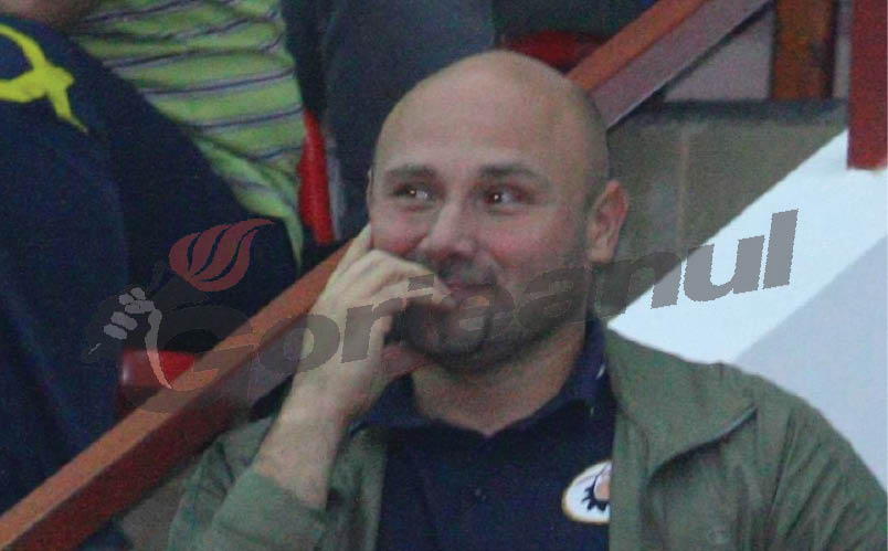 Nini, menținut în funcție