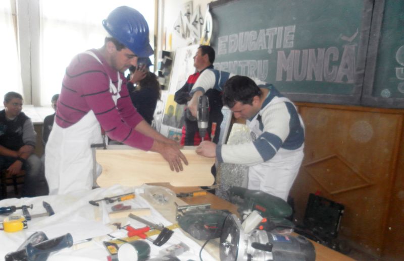 Educaţie pentru muncă şi frumos la Colegiul Tehnic „Ion Mincu”