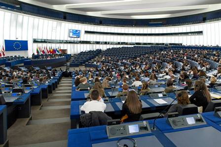 Concurs naţional pentru liceeni „Euroscola”, la a VII-a ediţie