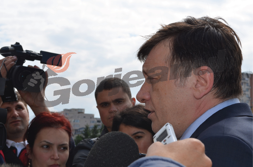 Crin s-a lăudat în Reşiţa că a avut cel mai mare miting la Rovinari