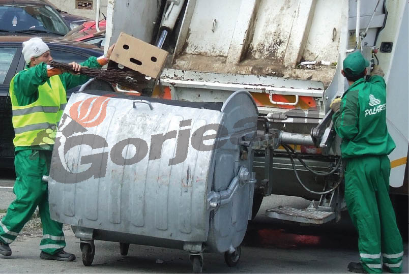 Maşinile Polaris îi scârţie pe târgujieni