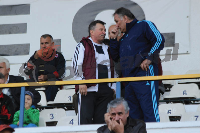 Aplauze la scenă deschisă pentru Băluță