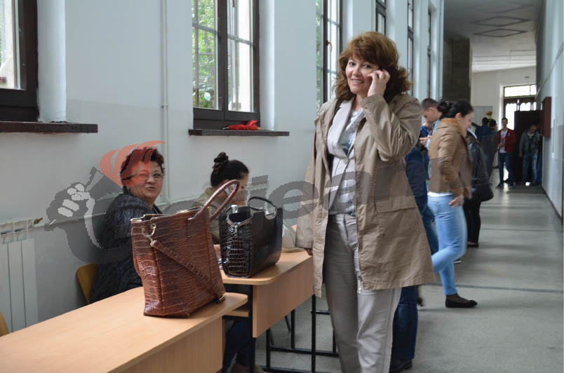 120 de locuri de muncă pentru studenţii gorjeni