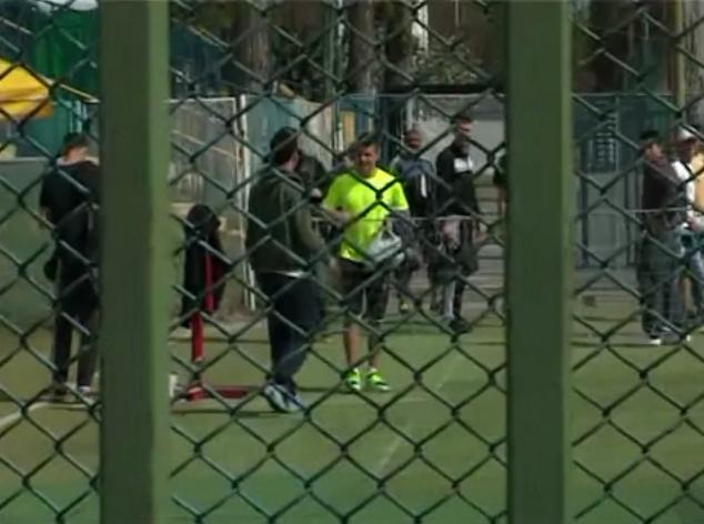 Libertate cu orice preţ: Manţog, de la înmormântare la o miuţă în afara închisorii