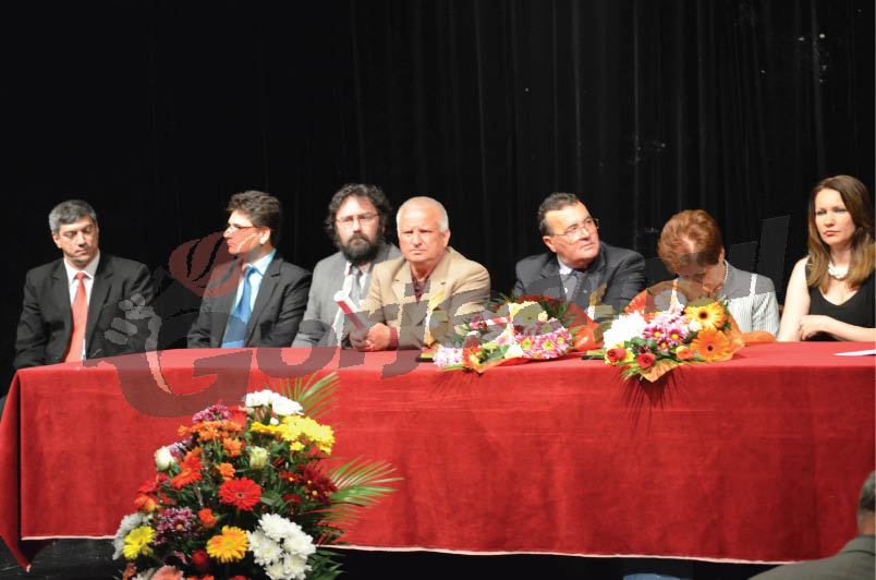 Trofeele concursului „Orpheus” au plecat la Iaşi şi Craiova