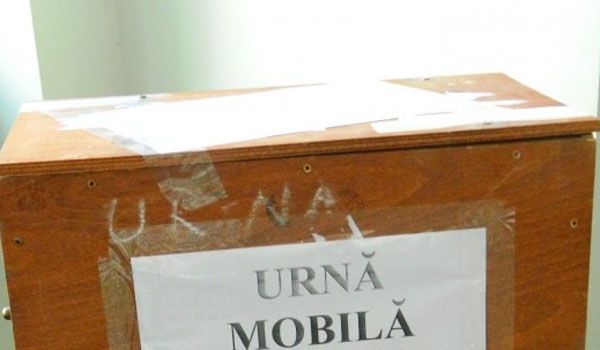 Vot cu urna mobilă la Spitalul Județean