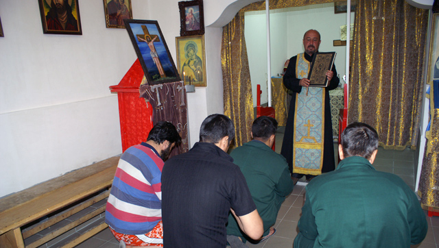 Capela Penitenciarului Târgu-Jiu, reamenajată şi sfinţită