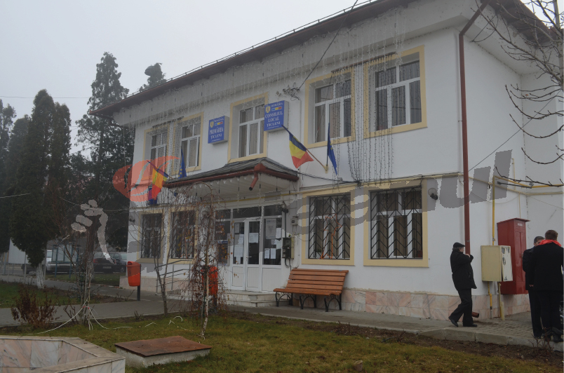 Primăria Ţicleni face angajări