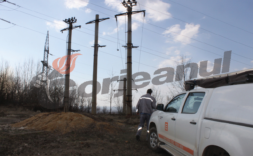 stalpi curent cez interventie