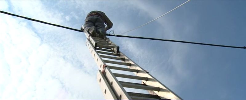 30 de locuinţe modulare din Gorj, Olt şi Vâlcea, alimentate cu energie de la CEZ Distribuţie