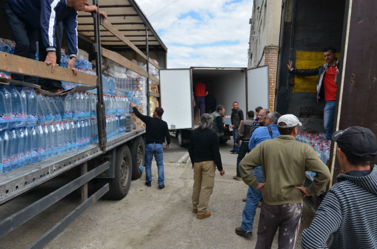 Ajutoare pentru sinistraţii din Novaci