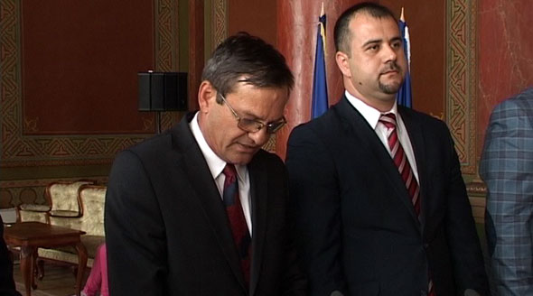 Prefectul şi subprefectul au donat sânge