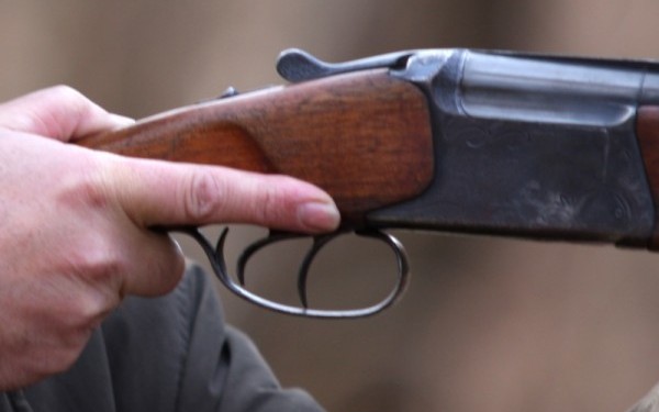 Septuagenar cercetat pentru nerespectarea regimului armelor şi muniţiilor